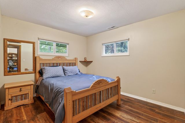 244 Riessen Road, Grants Pass, OR 97526