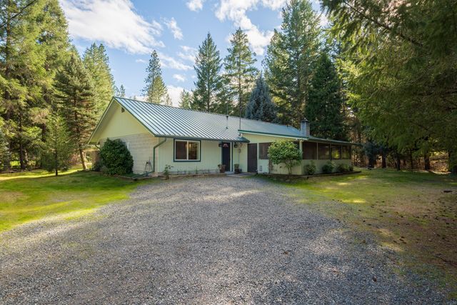 244 Riessen Road, Grants Pass, OR 97526