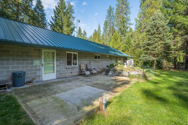 244 Riessen Road, Grants Pass, OR 97526