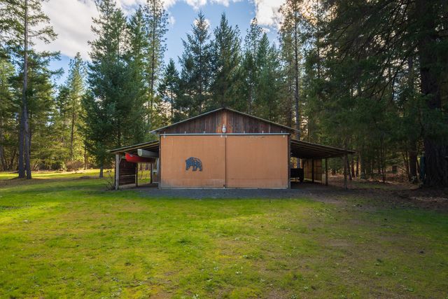 244 Riessen Road, Grants Pass, OR 97526