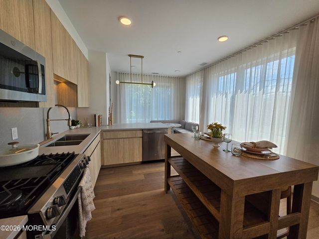 665 Second Avenue 205, Long Branch, NJ 07740