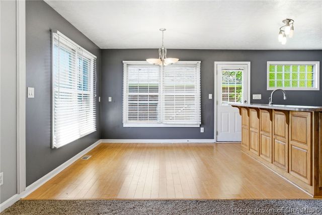 6510 Deerfield Drive, Charlestown, IN 47111