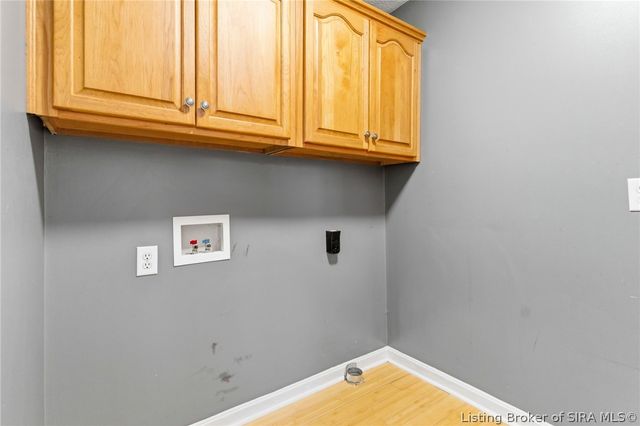 6510 Deerfield Drive, Charlestown, IN 47111