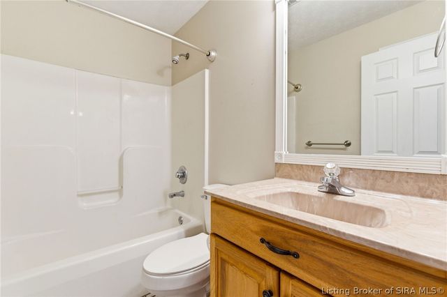 6510 Deerfield Drive, Charlestown, IN 47111