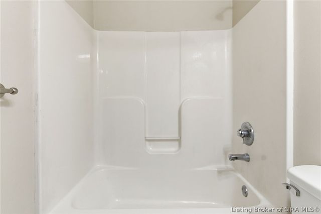 6510 Deerfield Drive, Charlestown, IN 47111