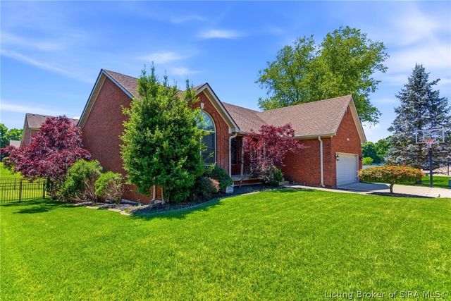 6510 Deerfield Drive, Charlestown, IN 47111