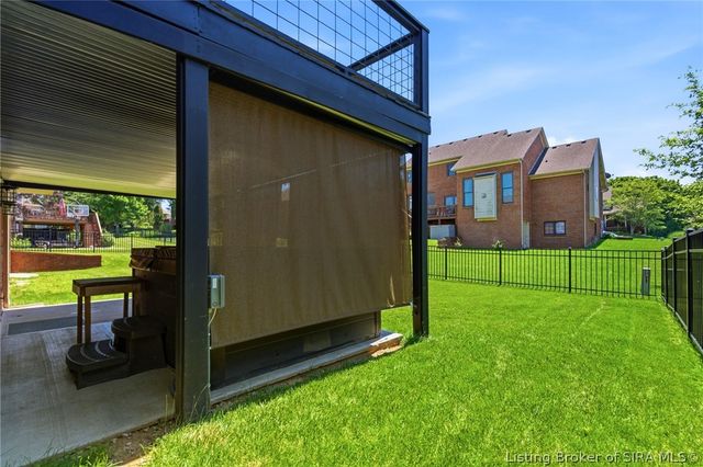 6510 Deerfield Drive, Charlestown, IN 47111