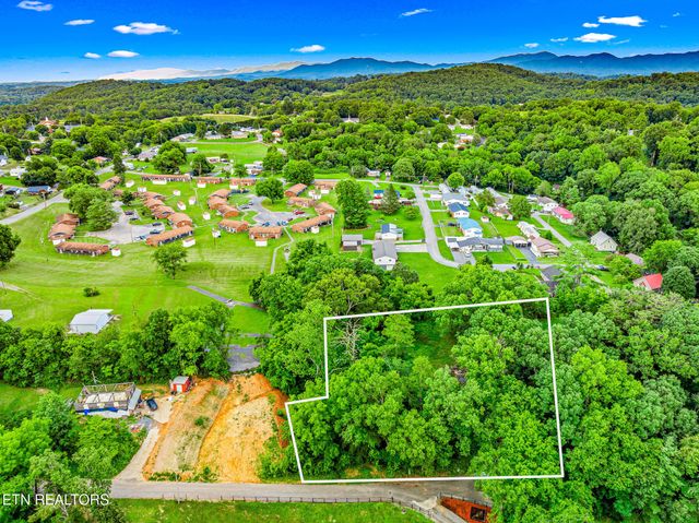 278 Harvest St, Newport, TN 37821