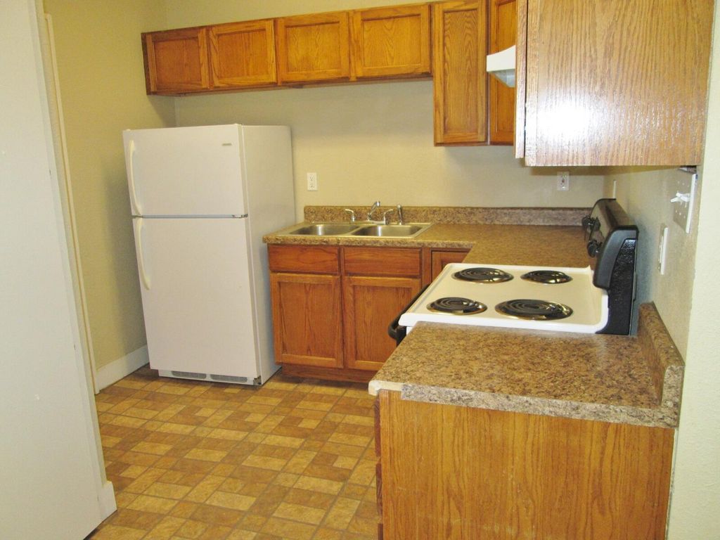 Image 13 of property listing at 122 N Washington Street, San Angelo, TX 76901