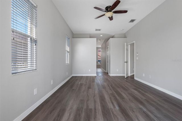 4820 PORTMARNOCK WAY, Wesley Chapel, FL 33543