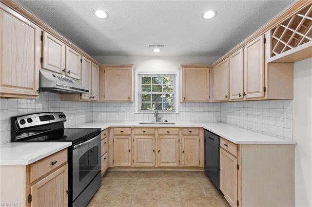 5706 Watercrest Drive, Greensboro, NC 27407