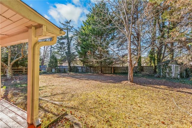 5706 Watercrest Drive, Greensboro, NC 27407