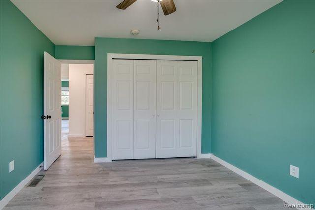 4277 Tux Lane, Milford, MI 48380