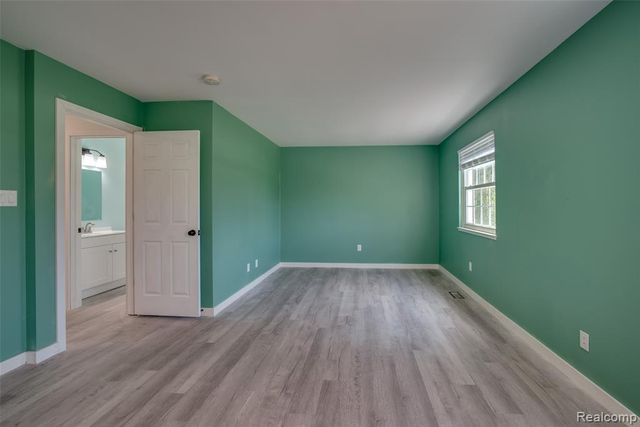 4277 Tux Lane, Milford, MI 48380