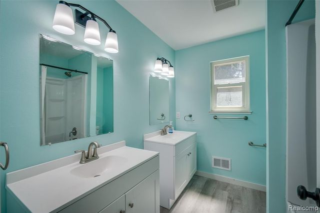 4277 Tux Lane, Milford, MI 48380