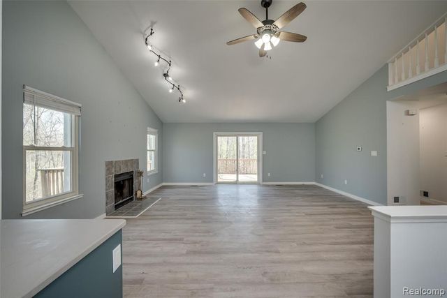 4277 Tux Lane, Milford, MI 48380