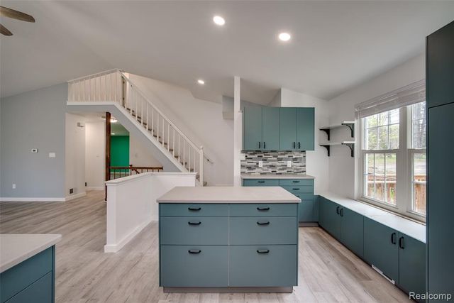 4277 Tux Lane, Milford, MI 48380