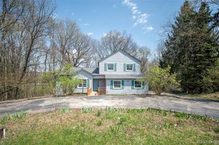 4277 Tux Lane, Milford, MI 48380