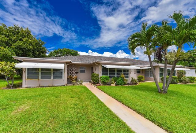 1382 High Point Way, Delray Beach, FL 33445