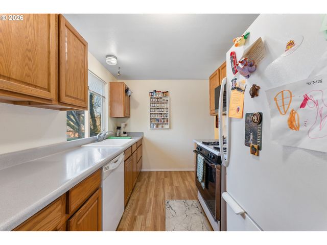 19663 Sw WRIGHT St, Beaverton, OR 97078