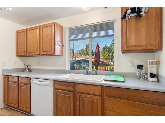 19663 Sw WRIGHT St, Beaverton, OR 97078