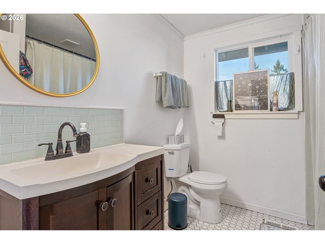 19663 Sw WRIGHT St, Beaverton, OR 97078