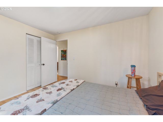 19663 Sw WRIGHT St, Beaverton, OR 97078