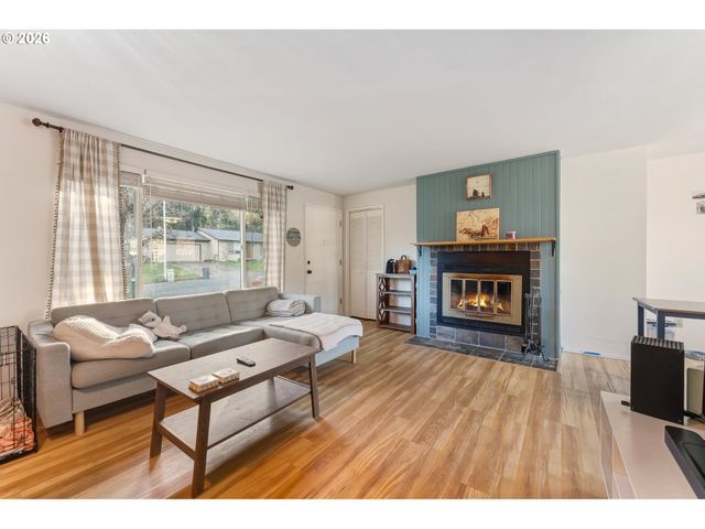 19663 Sw WRIGHT St, Beaverton, OR 97078