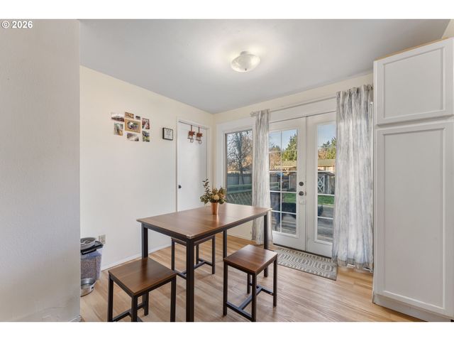 19663 Sw WRIGHT St, Beaverton, OR 97078