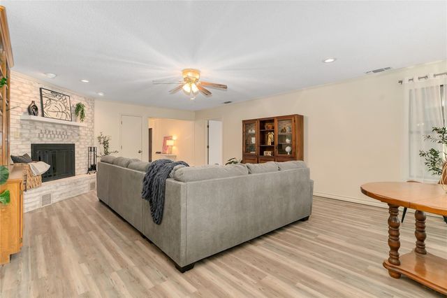 6212 Westover Drive, Granbury, TX 76049