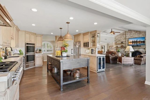 560 Rancho Camino, Fallbrook, CA 92028