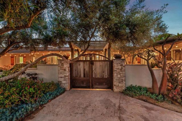 560 Rancho Camino, Fallbrook, CA 92028