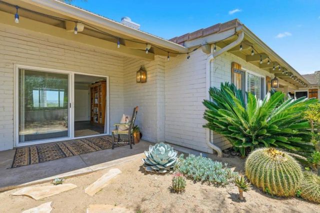 560 Rancho Camino, Fallbrook, CA 92028