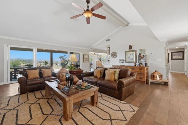 560 Rancho Camino, Fallbrook, CA 92028