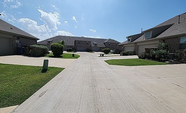 612 Cloverleaf Drive, Wylie, TX 75098