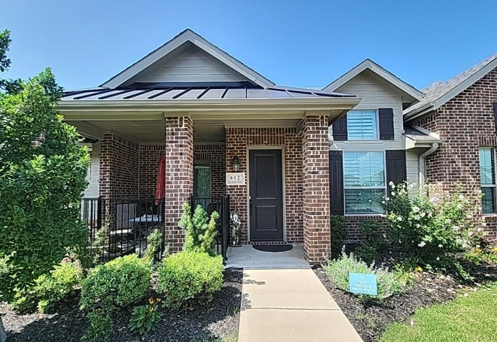 612 Cloverleaf Drive, Wylie, TX 75098
