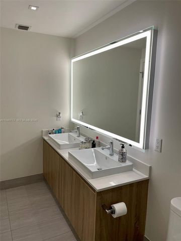 2960 NE 207th Street 714, Aventura, FL 33180