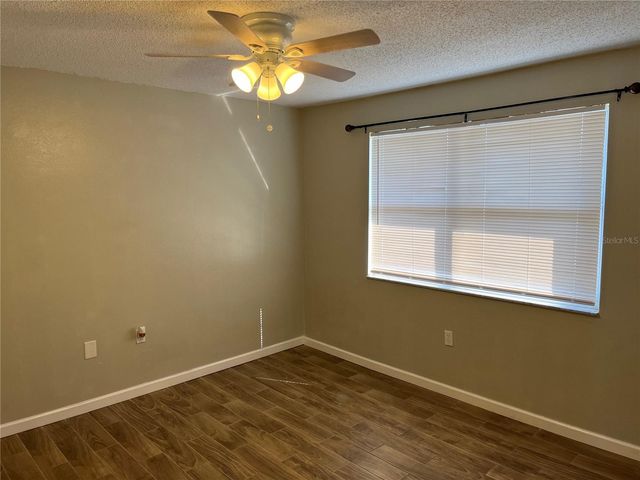 5052 TERRACE CLUB LANE 201, Tampa, FL 33617