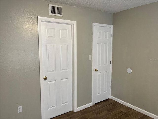 5052 TERRACE CLUB LANE 201, Tampa, FL 33617