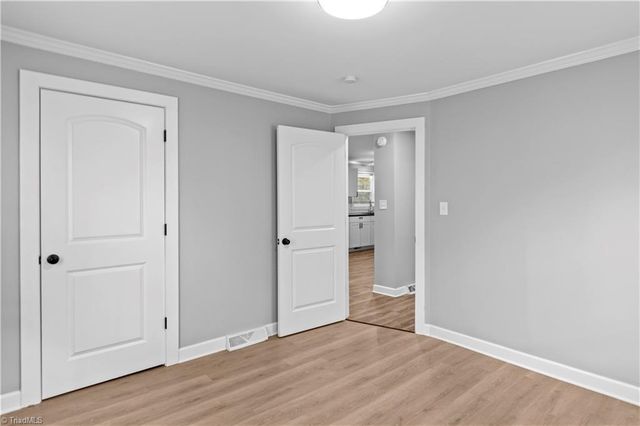 4905 Wilkes Drive, Winston-salem, NC 27106