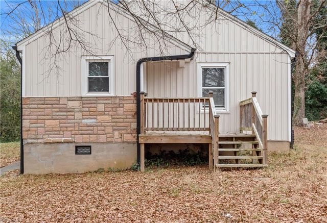 4905 Wilkes Drive, Winston-salem, NC 27106