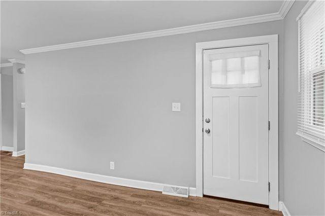 4905 Wilkes Drive, Winston-salem, NC 27106