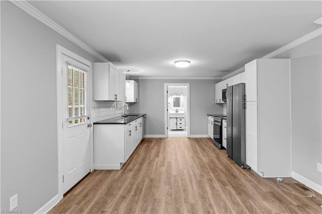 4905 Wilkes Drive, Winston-salem, NC 27106