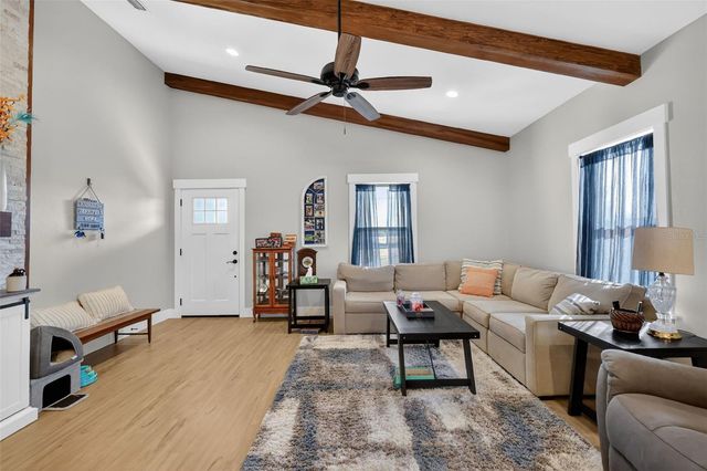 2924 CR 526, Sumterville, FL 33585