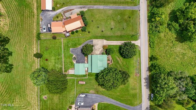 300 Barr Road, Blountville, TN 37617