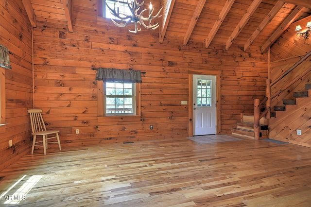 300 Barr Road, Blountville, TN 37617