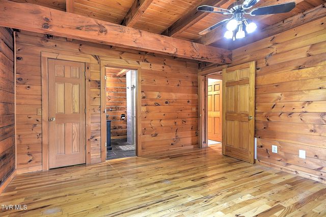 300 Barr Road, Blountville, TN 37617