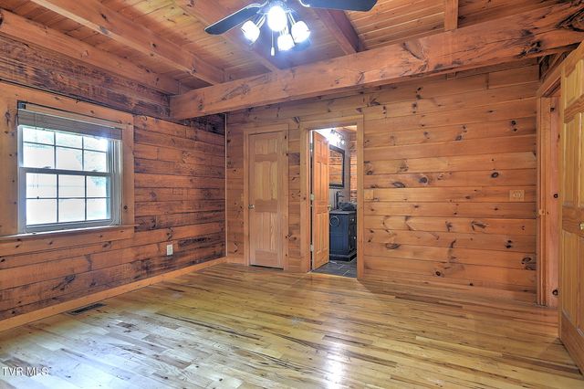 300 Barr Road, Blountville, TN 37617