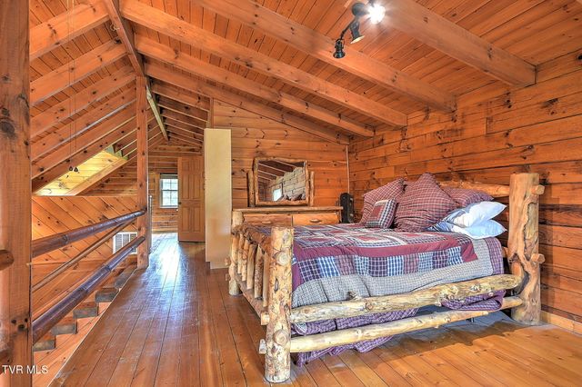300 Barr Road, Blountville, TN 37617