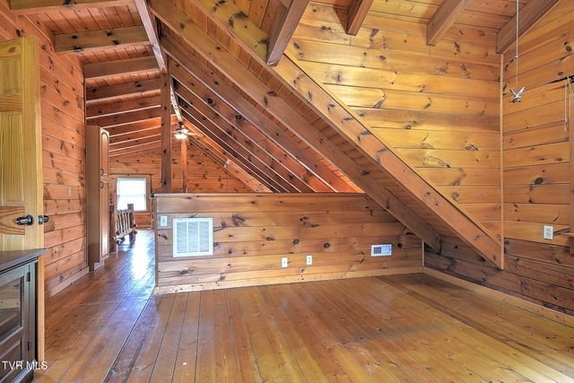 300 Barr Road, Blountville, TN 37617